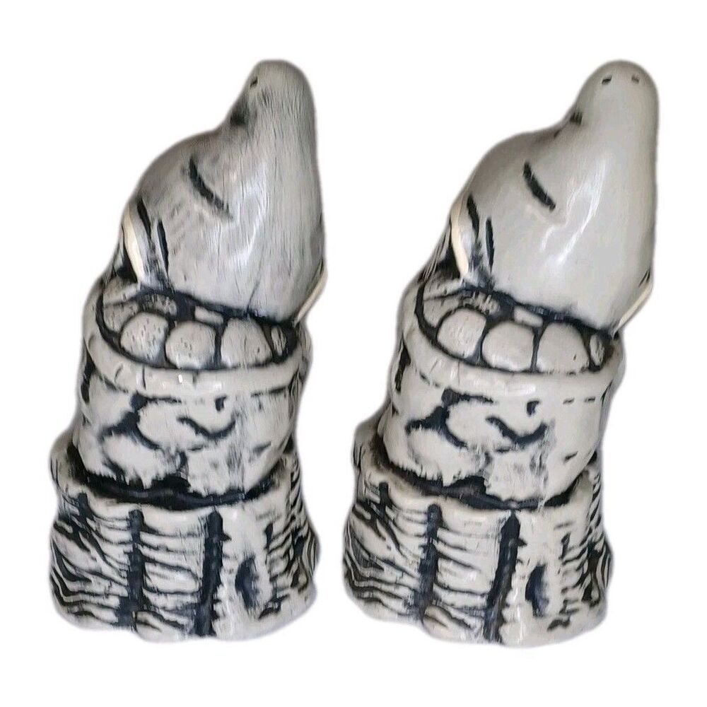 Huge 1970s Twin Winton Gnomes Salt & Pepper Shakers White Fantasy Cottagecore - Picture 3 of 7
